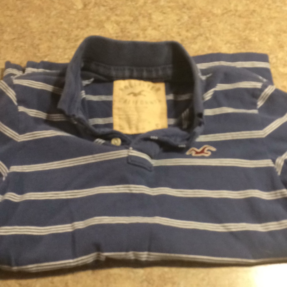 Hollister polo